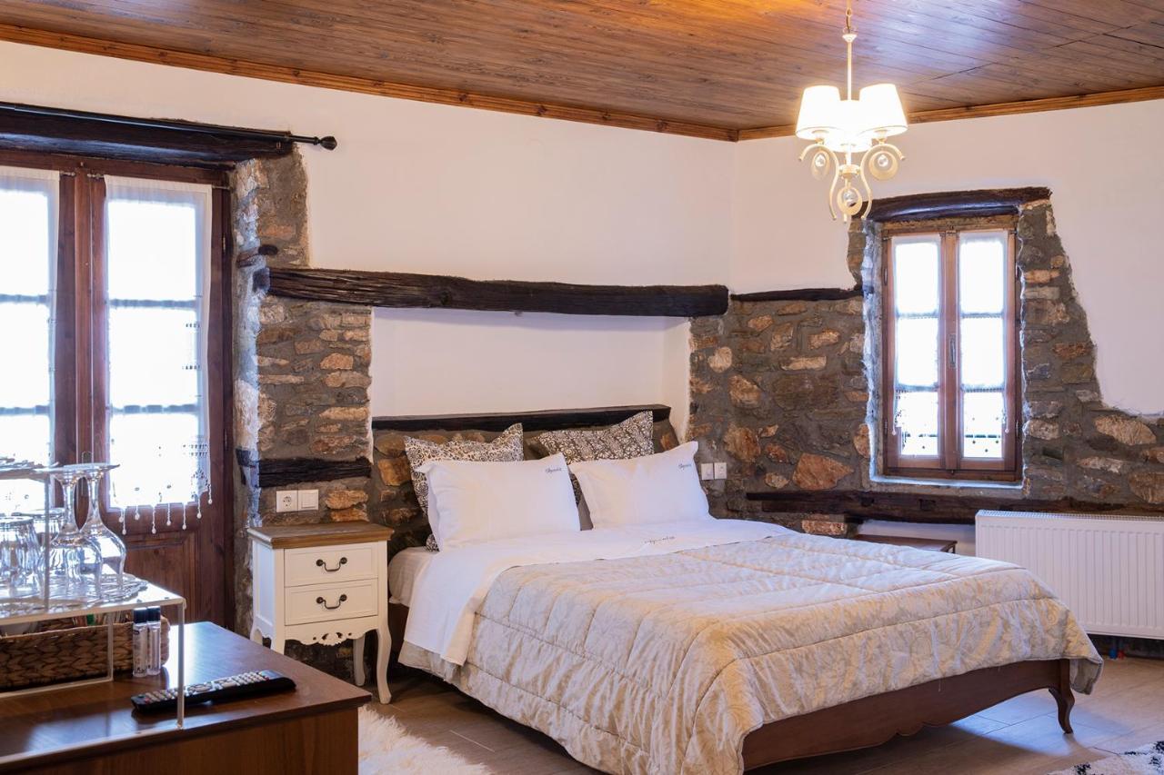 Guesthouse Ourania Palaios Panteleimonas Dış mekan fotoğraf